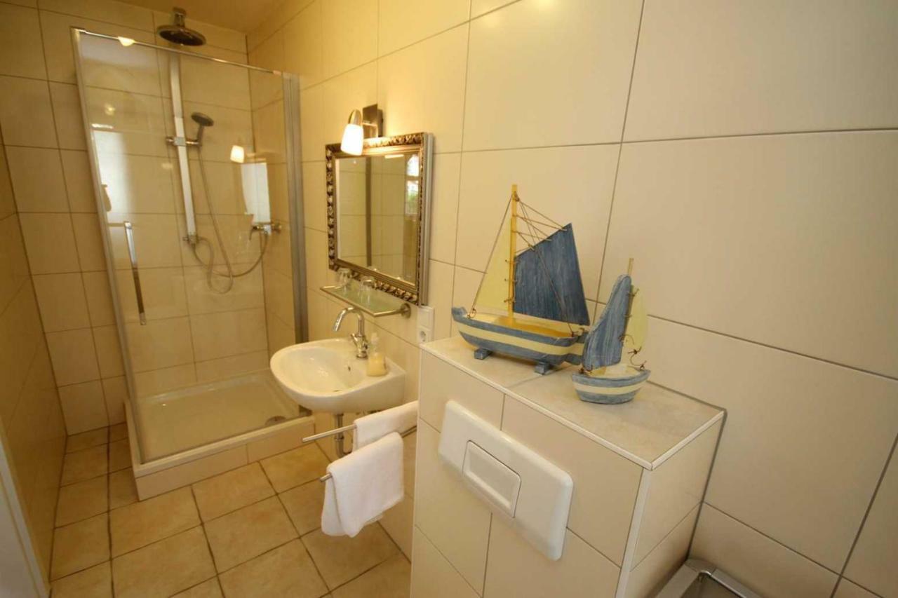 Strandvilla Rheingold - Ferienwohnung Miro Goehren  Exteriér fotografie